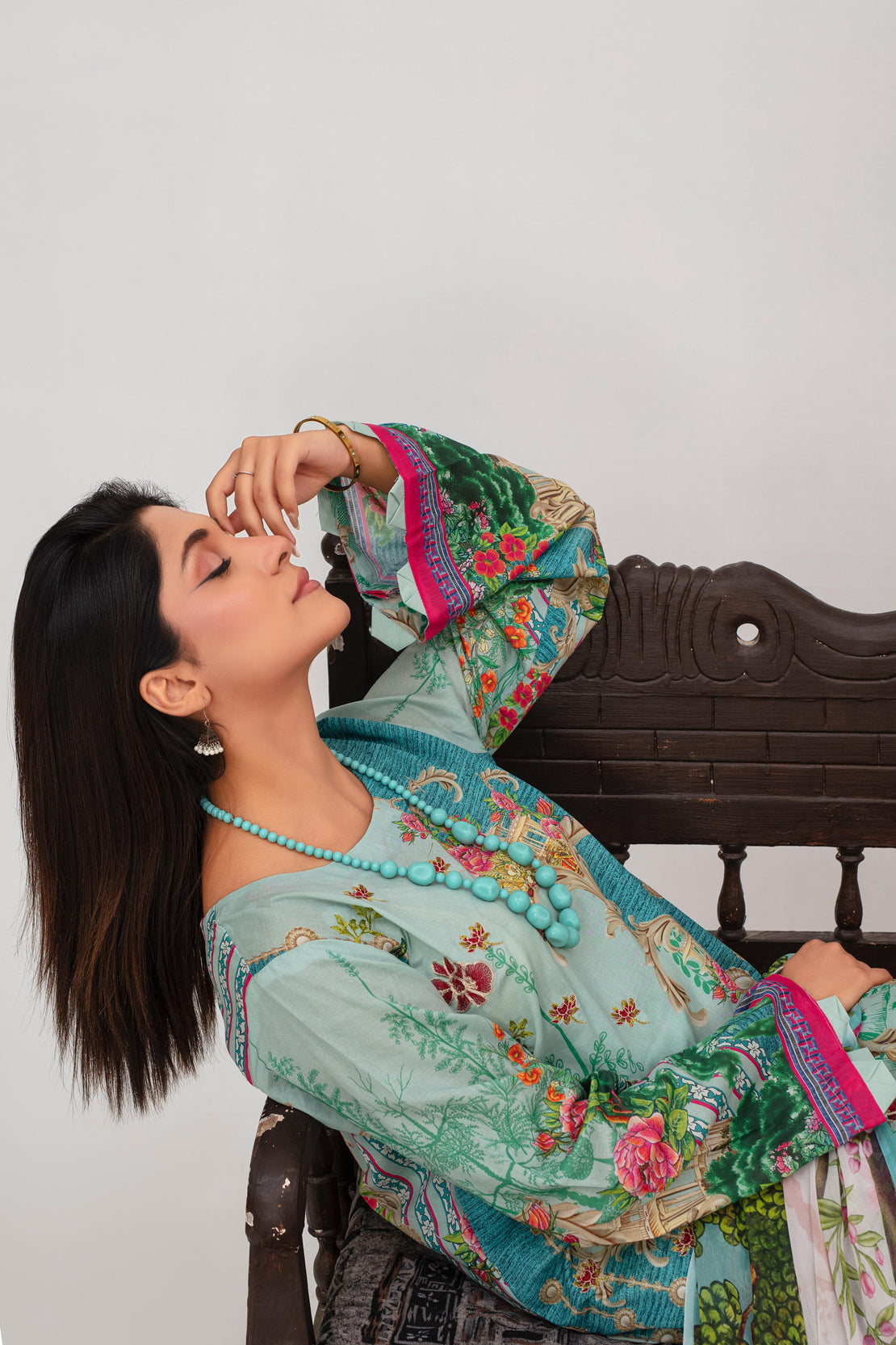 3 Pcs Digital Printed Embroidered Lawn Suit Gul e Bahar