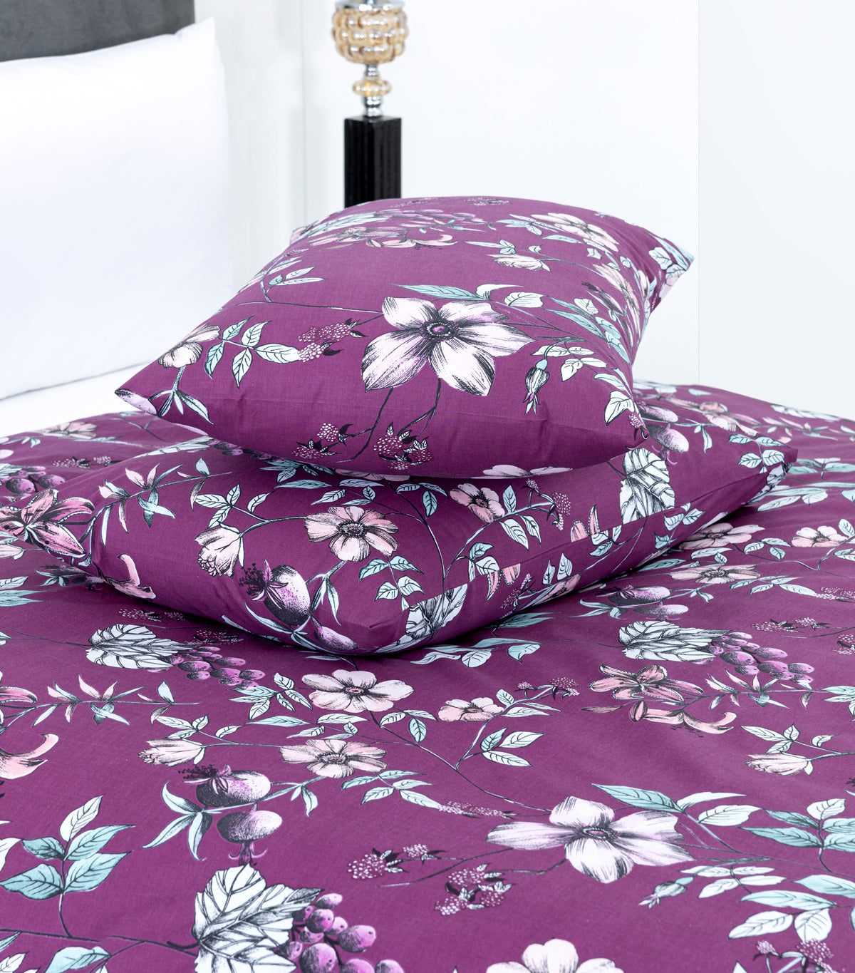 T-144 Easy Care Bed Sheet Set Roseane