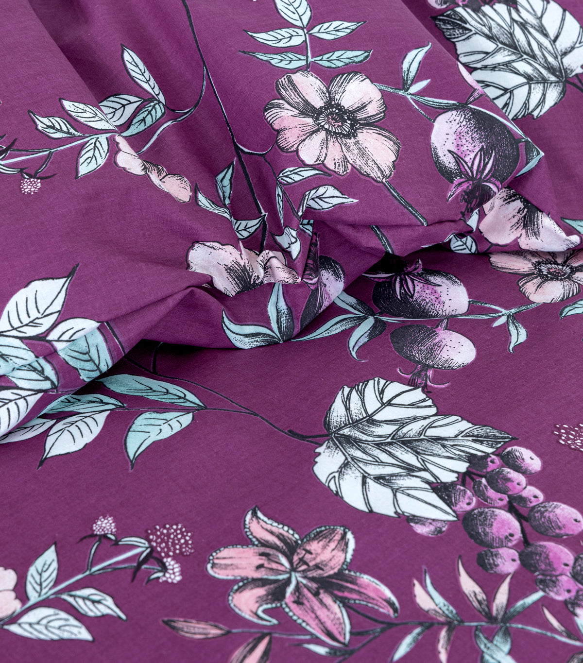 T-144 Easy Care Bed Sheet Set Roseane