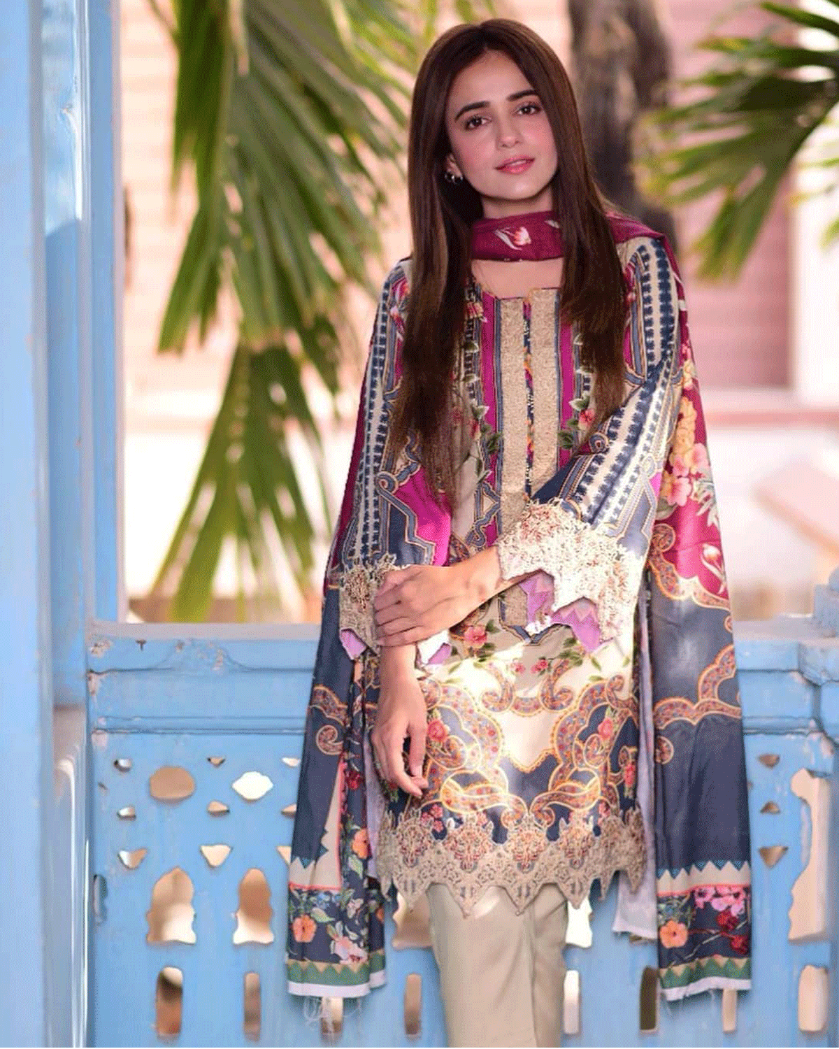 SUMBUL IQBAL IN NOURHAN LINEN